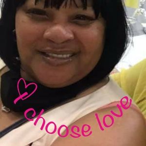 Meet your Posher, Senethia